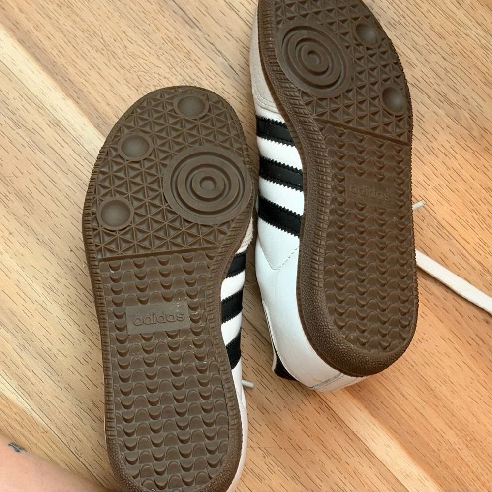 Adidas Samba sneakers